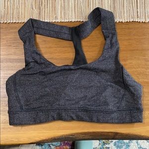 Lululemon sports bra